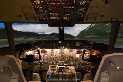 Bombardier Dash 8 Level-C - Interior